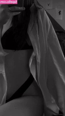 Leonie Busse [ leonie-busse ] - Goooood morning  Ihanaa perjantaita    You wanted more ass  you ll