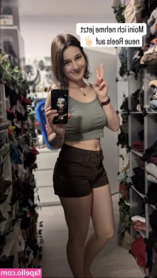 Haselnuuuss - Tip me $6 for a custom video 💕💕🥰💕💕
