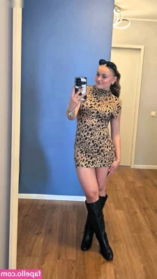 Emma Malewski [ emma-malewski ] - The bathroom of my work place
