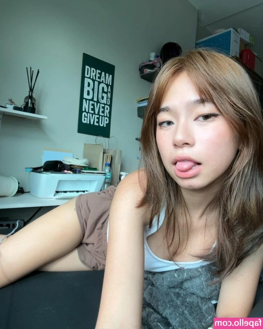 Hsimingg - a little tease