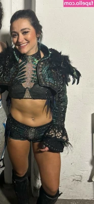 Lyra Valkyria [ lyra-valkyria ] - YO