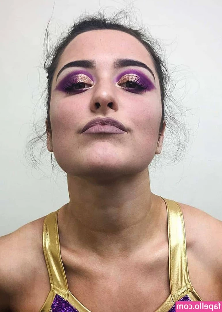 Lyra Valkyria [ lyra-valkyria ] - Clit twitching while I cum