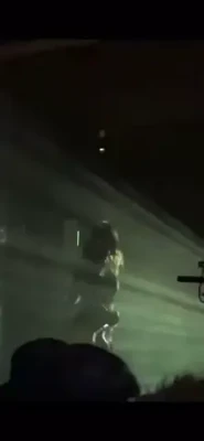 Charli XCX [ charli-xcx ] - me calenté en el carro pero pasó el guardia