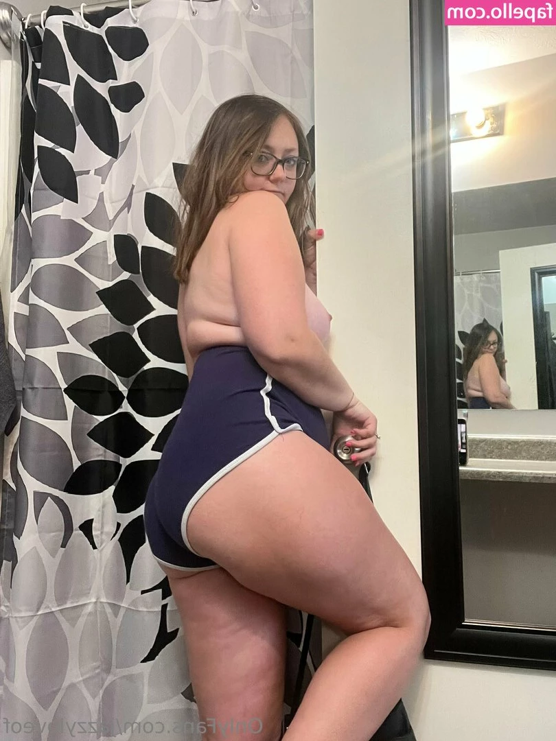 _jasimine [ jasimine ] - OIL IT UP PAPI 😋