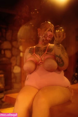 sugarsweetmeatpie [ sugarsweetmeatpie-3 ] - Do you want to eat my virgin ass or my pink pussy first? 🙈