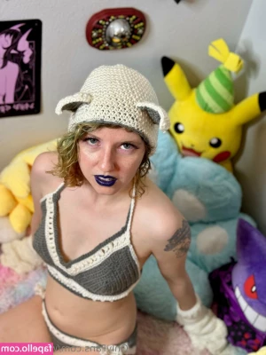 wreckitredd - Good night you naughty bunch! Going to be a hot Monday for me. In