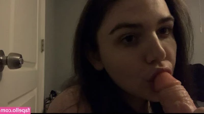 Slutty Ashla [ slutty-ashla ] - Cum spend the day with me babe