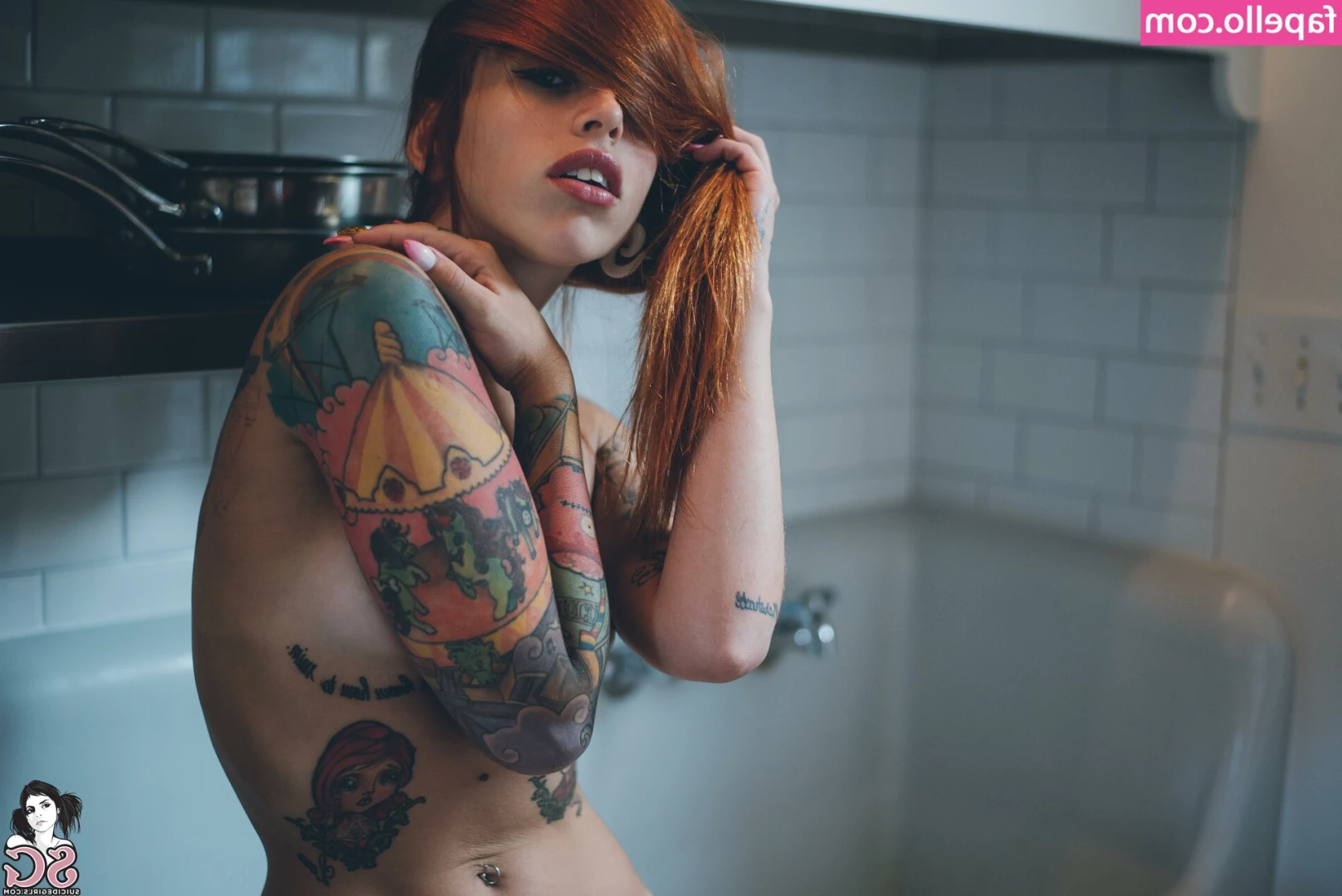 Cartoon SG [ cartoon-sg ] - Fuck me Friday how are you giving it to me   On private land that