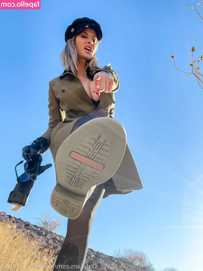 Madeline Marlowe [ madeline-marlowe ] - Creamy