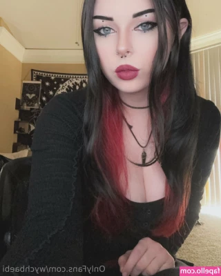 wychbaebi - Wanna feel ur dick between my big boobies 😽🍆✨