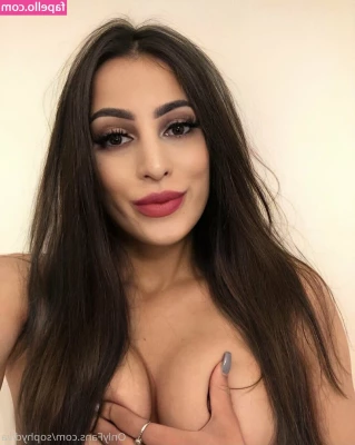 Sophydiva - Friday night fun