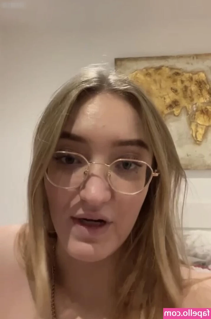 Kennt jemand ihren namen? [ kennt-jemand-ihren-namen ] - How is your day going? Take a break and relax under my control.