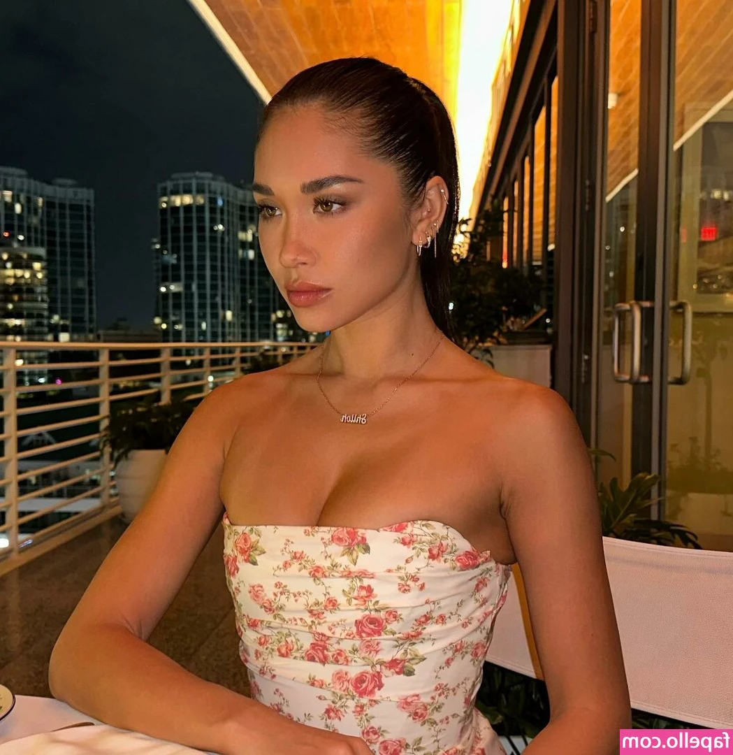 Jocelyn Chew [ jocelyn-chew-1 ] - If you like a woman  Show them