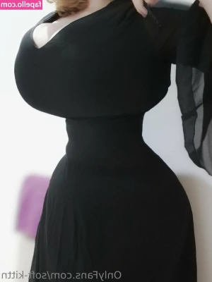 Soft_kittn [ soft-kittn ] - Very fresh and new shot from our trip to Copenhagen featuring 