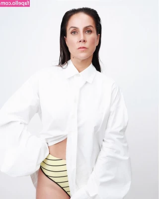 Carol Barcellos [ carol-barcellos ] - Post-Ops... Trans Model TS Bella... @belladanis0087  Huge boobs -