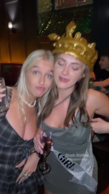Rosie Bentham [ rosie-bentham ] - Any perverts out there today?