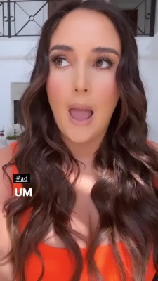 Jacqueline Jossa [ jacqueline-jossa ] - Going live at 8pm to clean my bathroom and give you a show at 8pm!