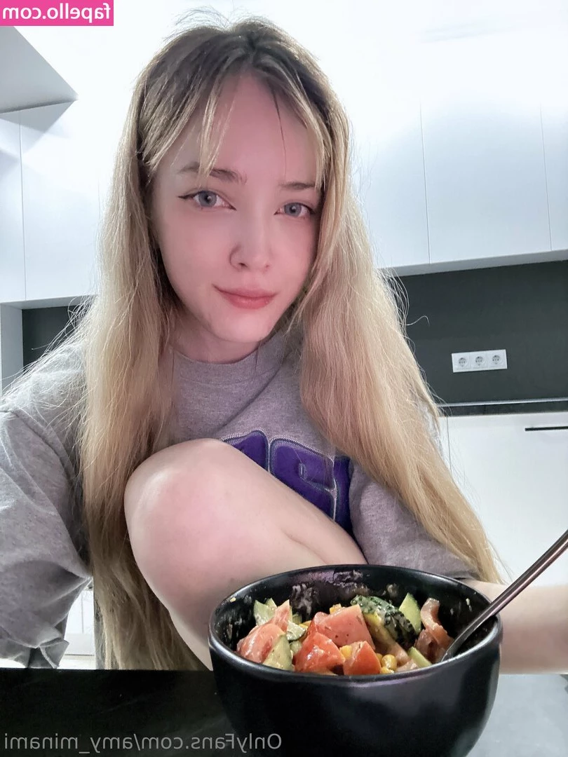 sanda.official [ sanda-official ] - little bit of playing with my ass and tits  P