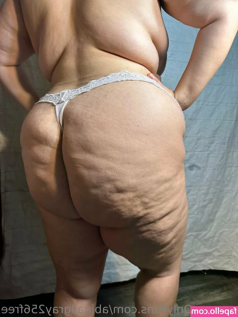 abigailgray256free - the weekend is upon us...you better hold on tight! 😁👿😁..-sa