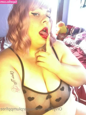 sugarplumppfree - Would your dick take my fat ass jumping on it like this