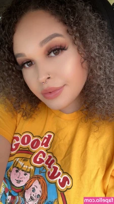 chocharicaa - Oily Feet Massage & Tease   My feet need daily moisturizing and