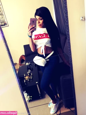 paulaminaj - https onlyfans com kireebabyxo