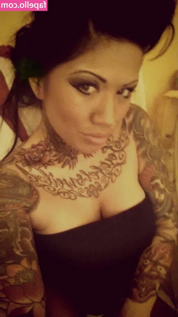 Catherine Teufelsweib [ catherine-teufelsweib ] - Kicking off Easter weekend