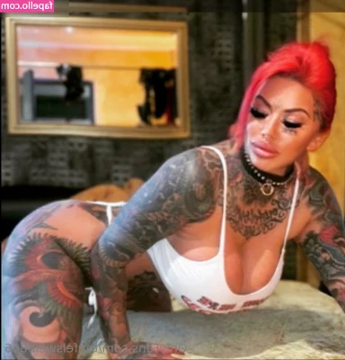 Catherine Teufelsweib [ catherine-teufelsweib ] - I know you want sex  I want it too