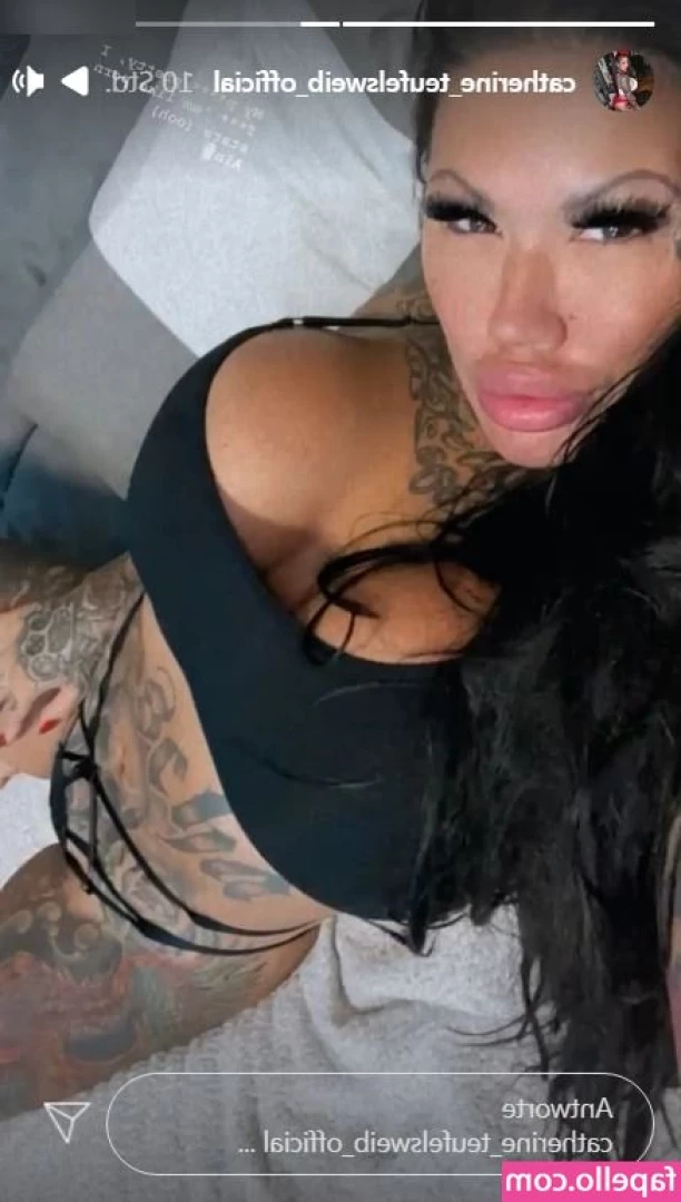 Catherine Teufelsweib [ catherine-teufelsweib ] - Autism Be Damned My Boy Can Eat