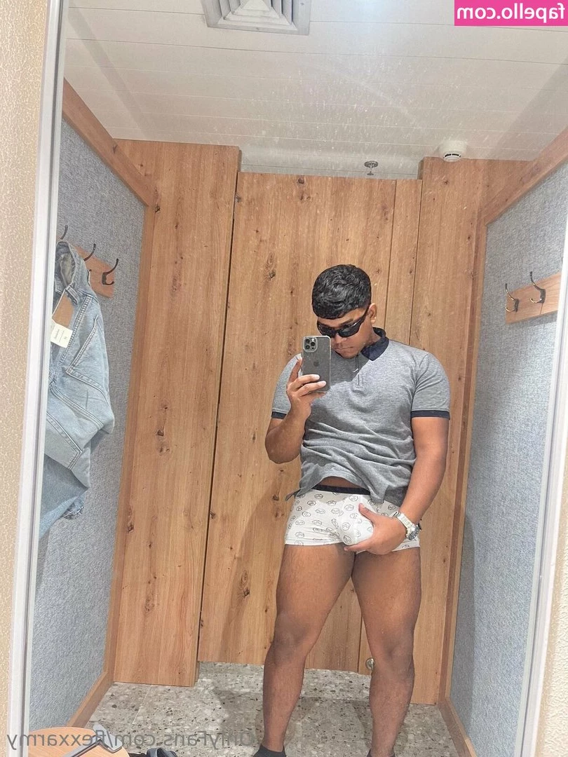 flexxarmy [ flexxarmy-1 ] - Threesome Dropping Today  It s so juicy  couldn t stop rewatching the