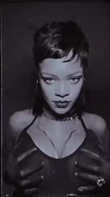 Rihanna - do you like to spend time alone ?😏