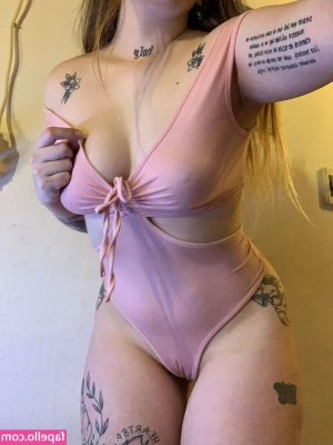 Vicky4bril - It s so easy to succumb to my every perfection