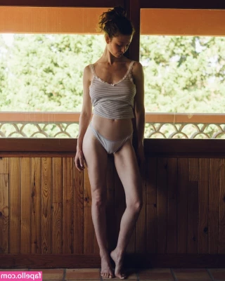 Vanille Barres [ vanille-barres ] - ❗️𝐅𝐑𝐄𝐄 𝐍𝐔𝐃𝐄𝐒 🥵