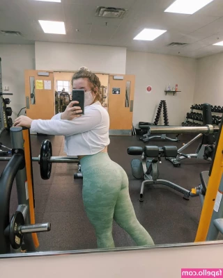 Hailey Bower [ hailey-bower ] - This is a pinned post. Scroll down for recent feed💪🏼