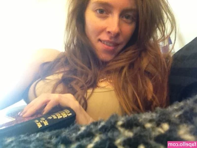 Kate Gorney Miller [ kate-gorney-miller ] - Old hanging videos  1  When I got stuck in a hanging tree wedgie 2 