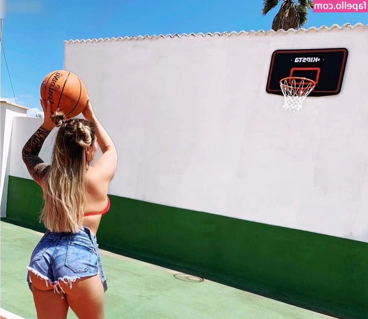 Jenny Frankhauser [ jenny-frankhauser ] - Nico Nico Hello 😄 I will publish the remaining naughty photos 