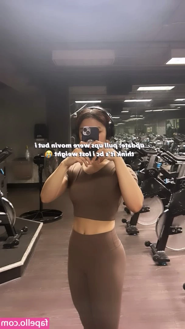 Cloud Crystal ASMR [ cloud-crystal-asmr ] - I miss this bed- and this mirror 😈twin