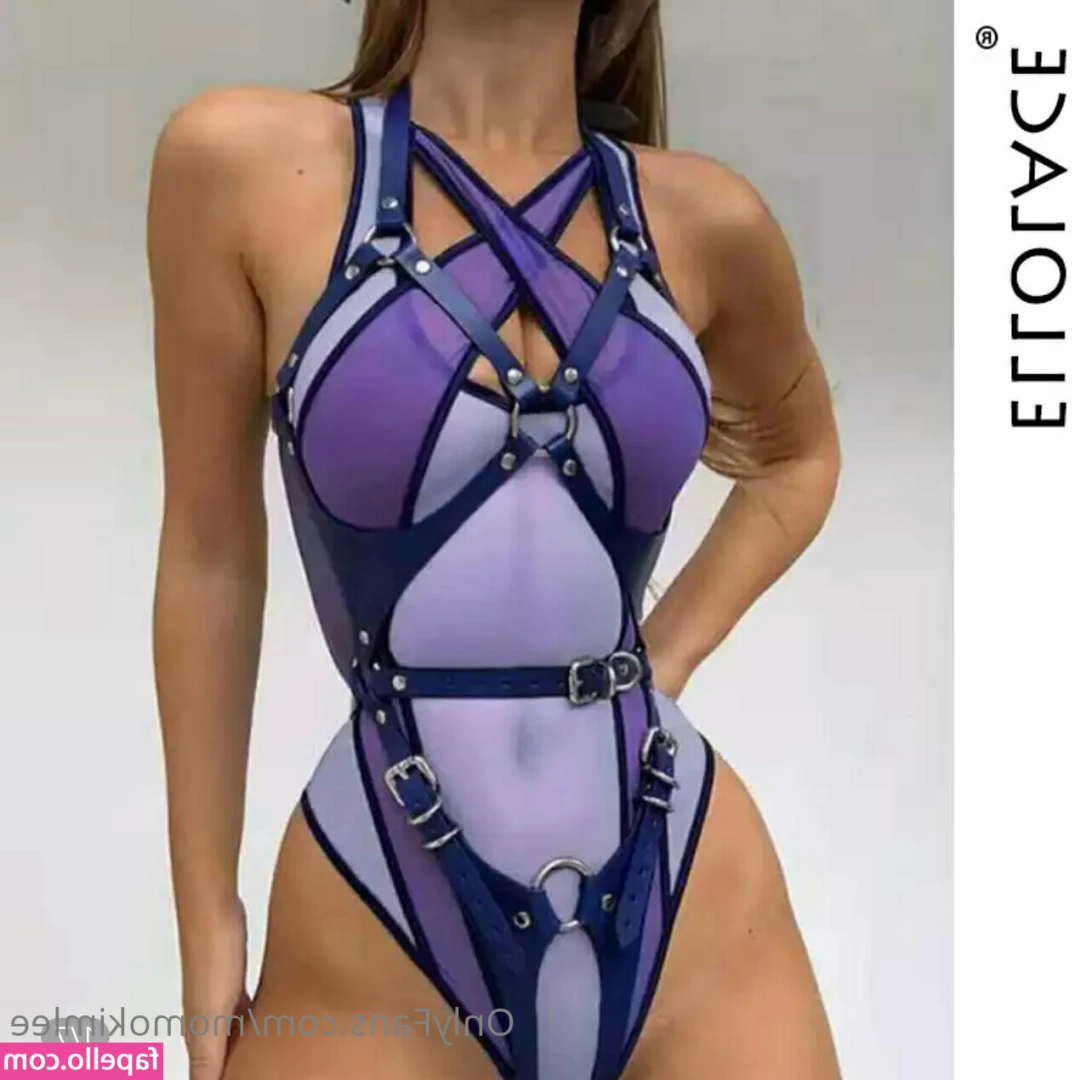 momokimlee - who wanna touch it? 🥛