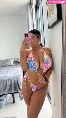 nobettertits [ nobettertits-1 ] - All oiled up😼 look at how perfectly curved the cheeks are… even