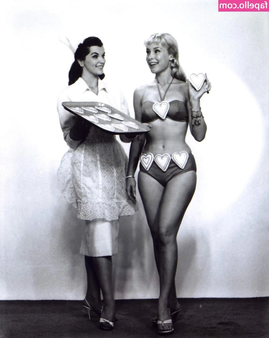 Barbara Eden [ barbara-eden ] - Do you want me to turn around and show you the beauties I m hiding