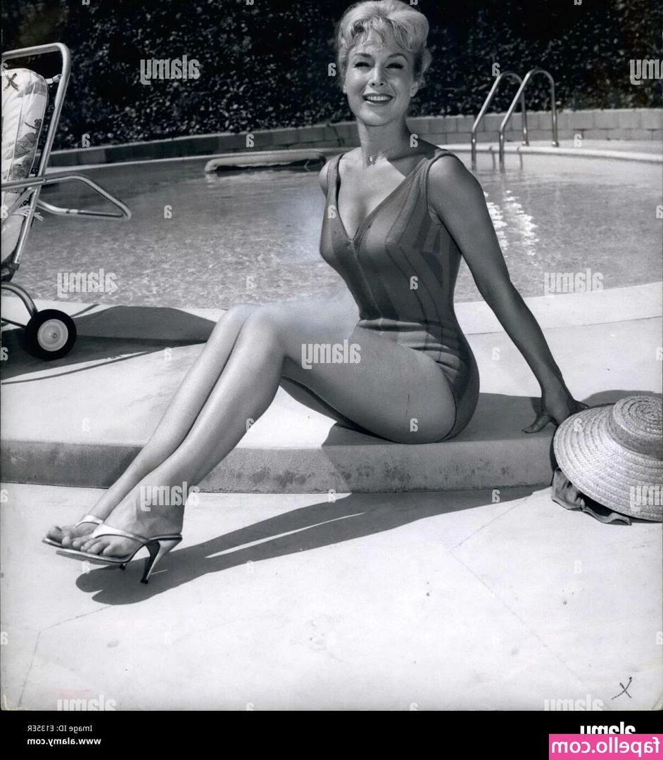 Barbara Eden [ barbara-eden ] - This was my absolute favorite hair color ever, the upkeep was a