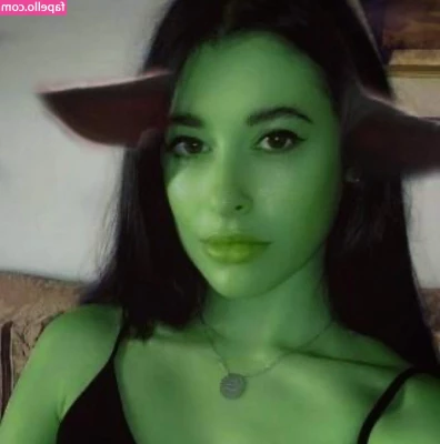 kristanovva - 12 Day of Christmas Day 5     5 Golden Rings