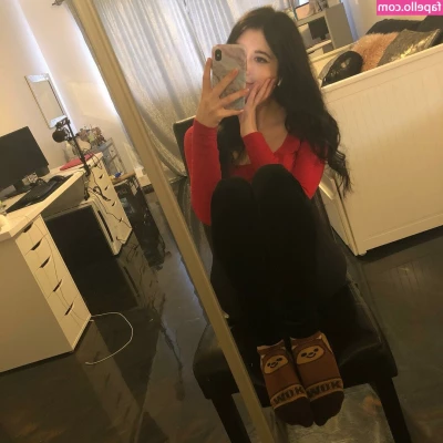 kristanovva - Something new & naughty that works for Fetish Friday 😊 black