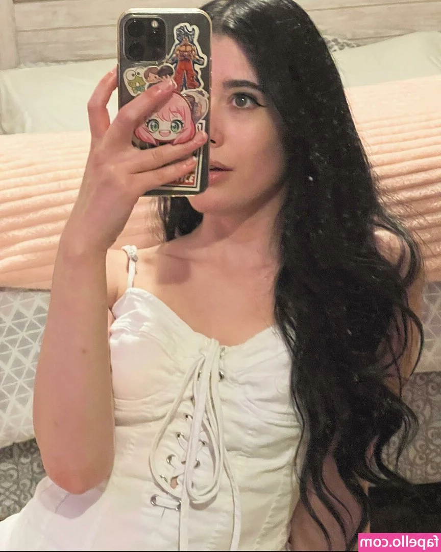 kristanovva - Sitting on my water throne 😍😜💦