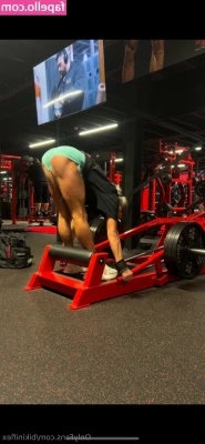 bikiniflex - When he smash then finish on your toes … yuhhhhh