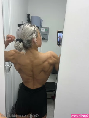 bikiniflex - I love shake my booty for you