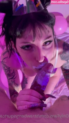 squiirtcakee - was feeling foxxy, dunno... may delete later 🤣  The Saline