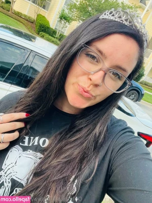 blairwitchgirl - I love playing with my man bbc with my feet