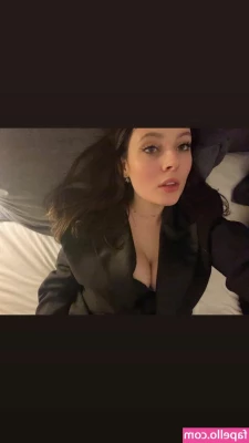 Christina Green [ christina-green-1 ] - Night 🍠🌙😏