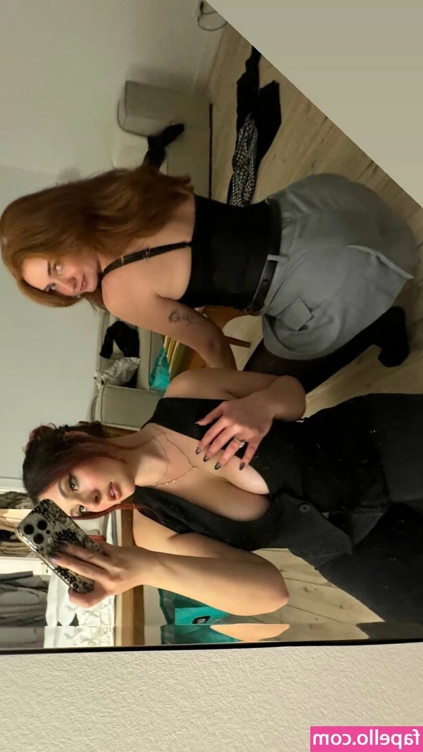 Christina Green [ christina-green-1 ] - If you love my big juicy tits can I have a tip